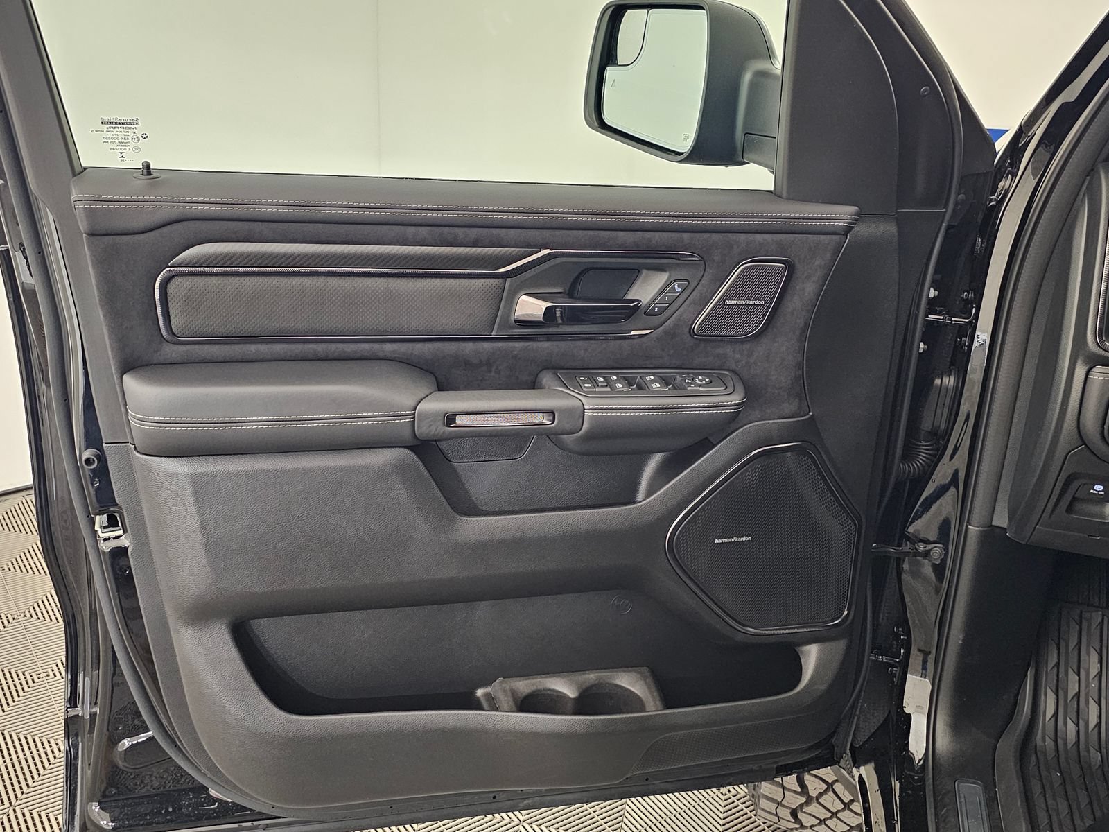New 2026 RAM 1500 RHO AWD/4WD image 10