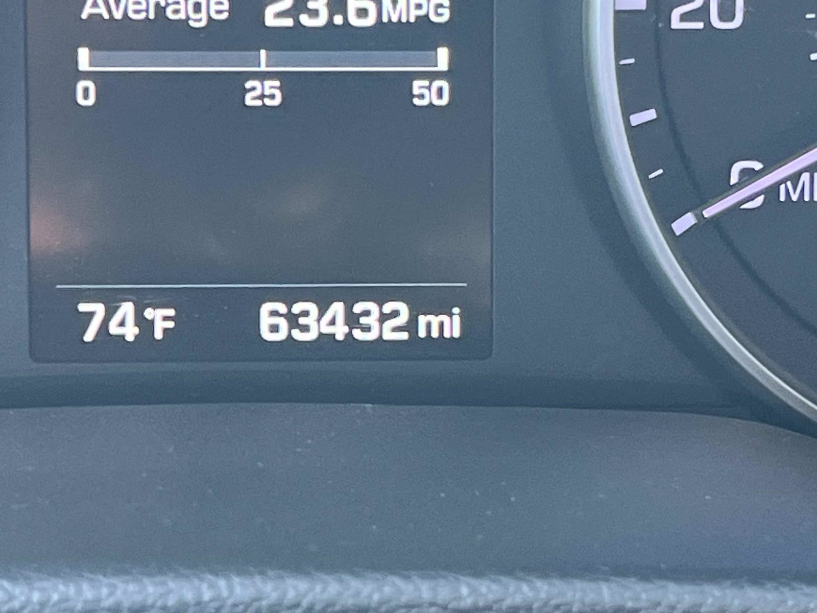 Used 2017 Hyundai Elantra Limited w/ Limited Tech Package 08 FWD image 38