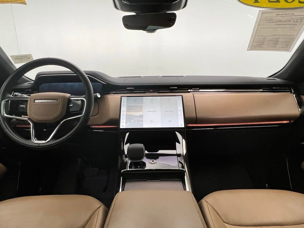Used 2024 Land Rover Range Rover Sport SE image 10