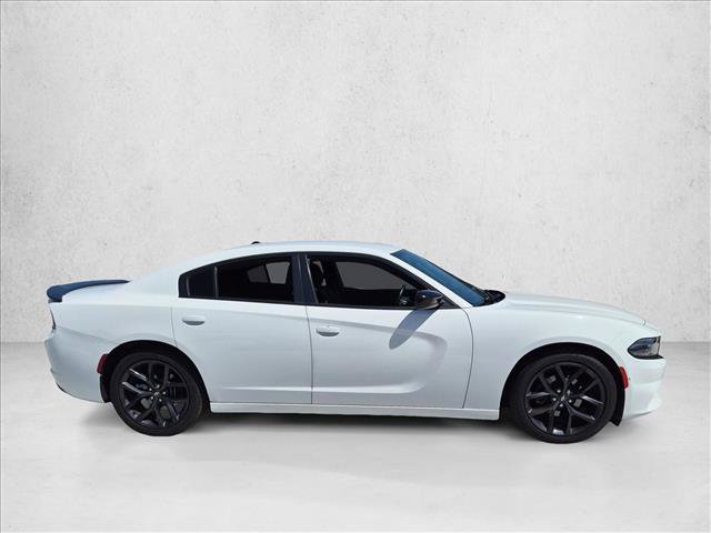 Used 2020 Dodge Charger SXT w/ Blacktop Package RWD image 4