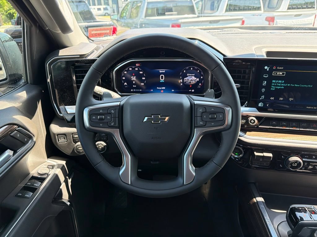 New 2026 Chevrolet Silverado 1500 RST AWD/4WD image 13