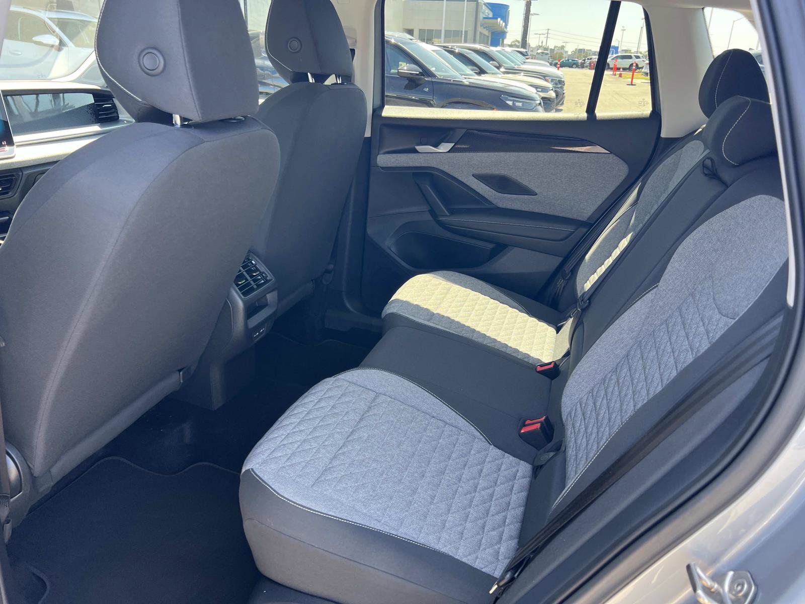 Certified 2025 Volkswagen Tiguan S FWD image 22