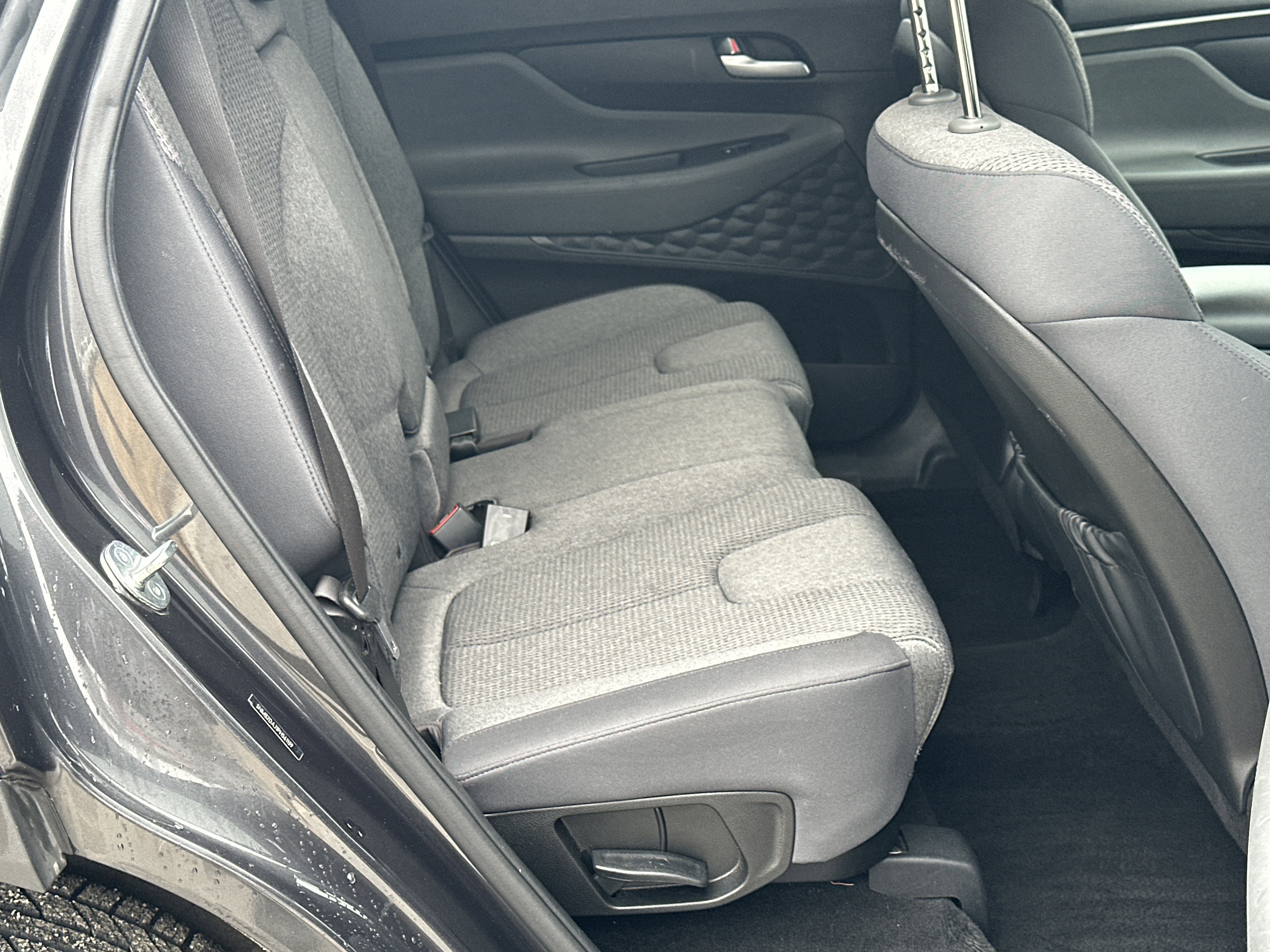 Used 2023 Hyundai Santa Fe SEL image 15