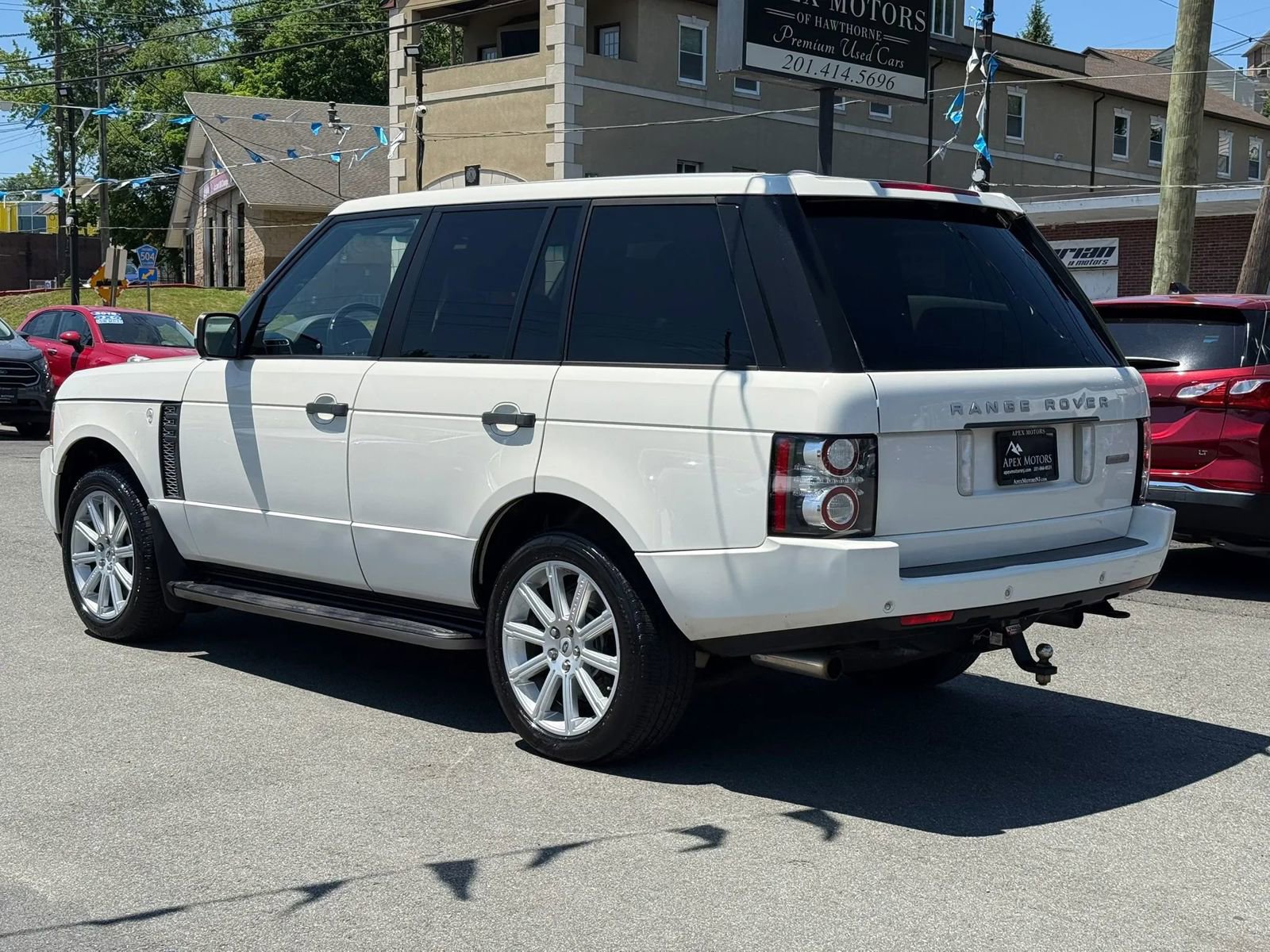 Used 2010 Land Rover Range Rover Supercharged AWD/4WD image 5