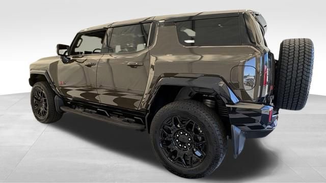 Used 2024 GMC Hummer EV 2X w/ LPO, Illumination Package AWD/4WD video 2