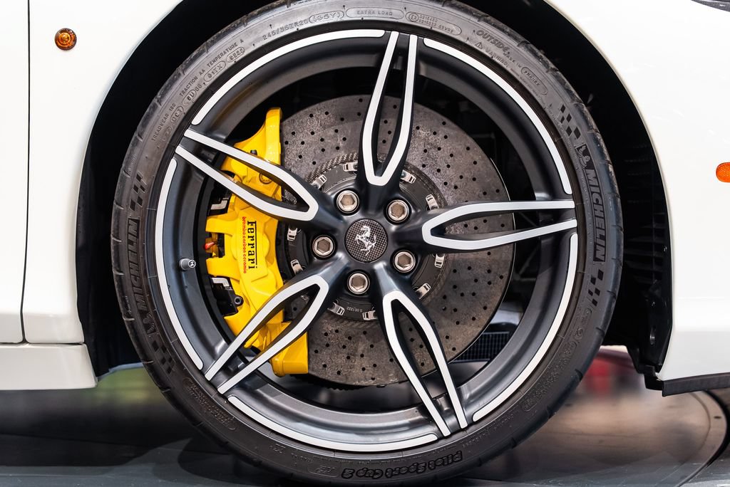 Certified 2015 Ferrari 458 Speciale A RWD image 15