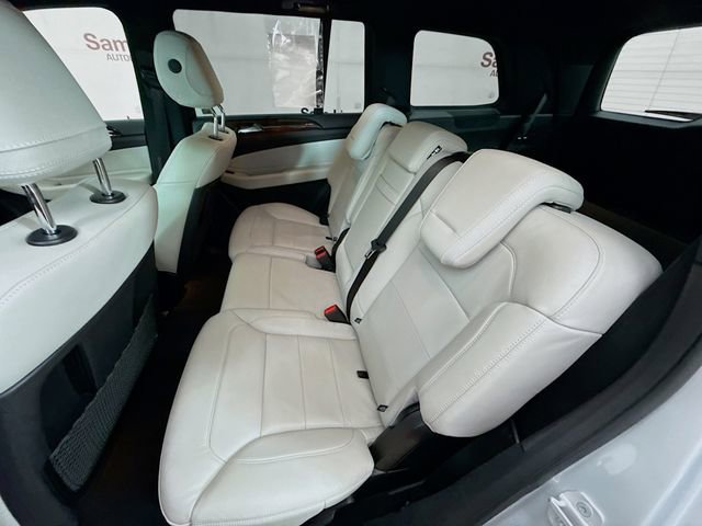 Used 2017 Mercedes-Benz GLS 450 4MATIC image 25