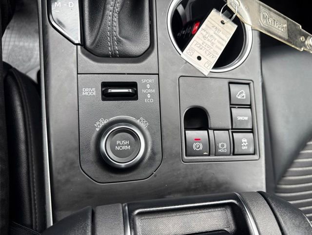 Used 2023 Toyota Highlander XSE AWD/4WD image 19