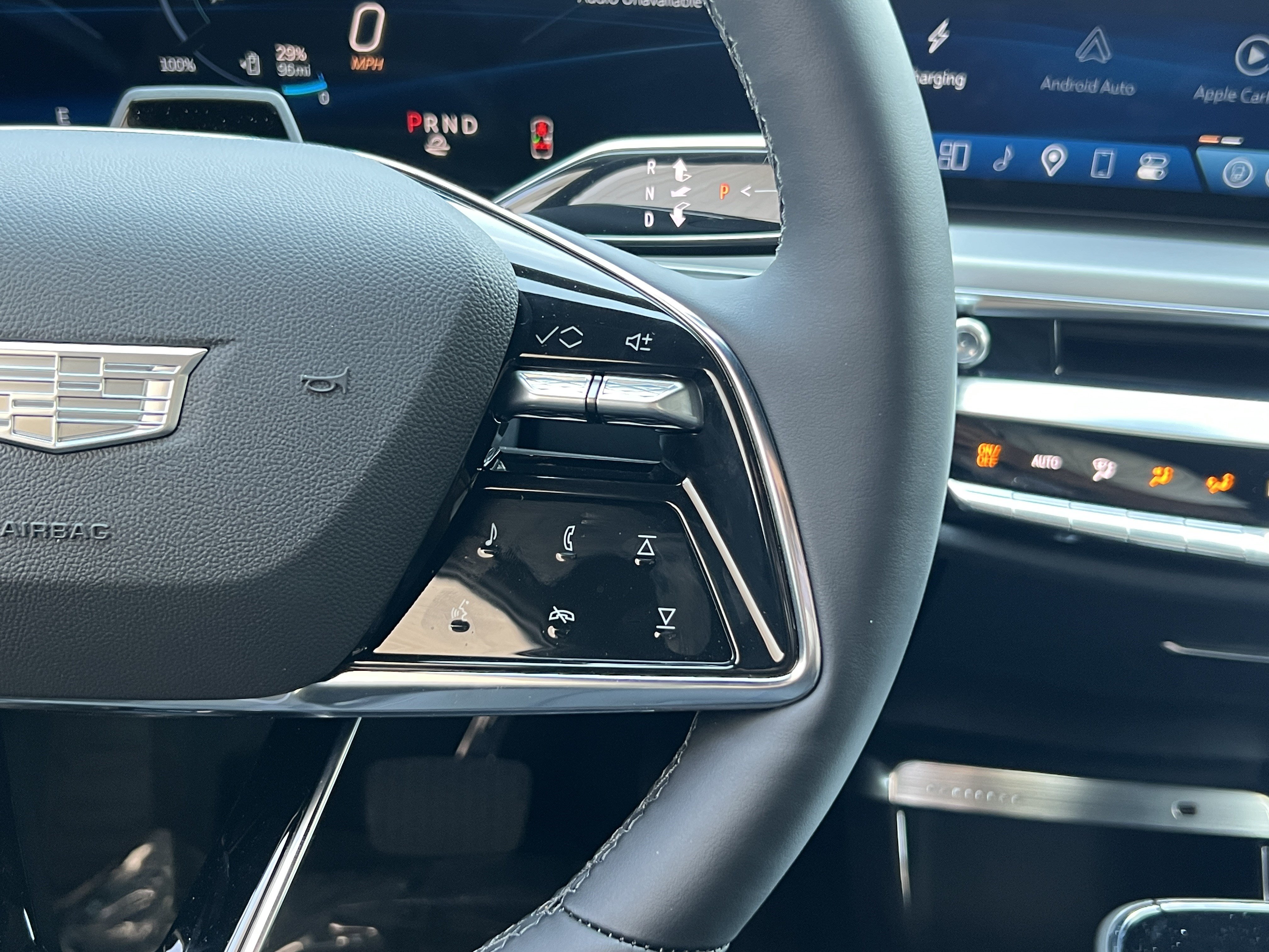New 2026 Cadillac Lyriq Signature Sport AWD/4WD image 28