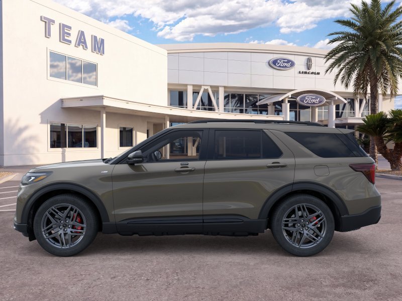 New 2026 Ford Explorer ST-Line w/ ST-Line Street Pack RWD image 3