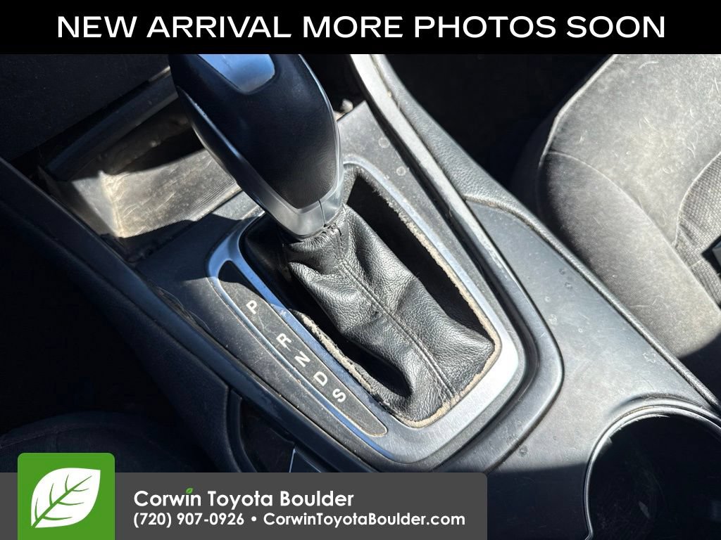 Used 2015 Ford Edge SE AWD/4WD image 12
