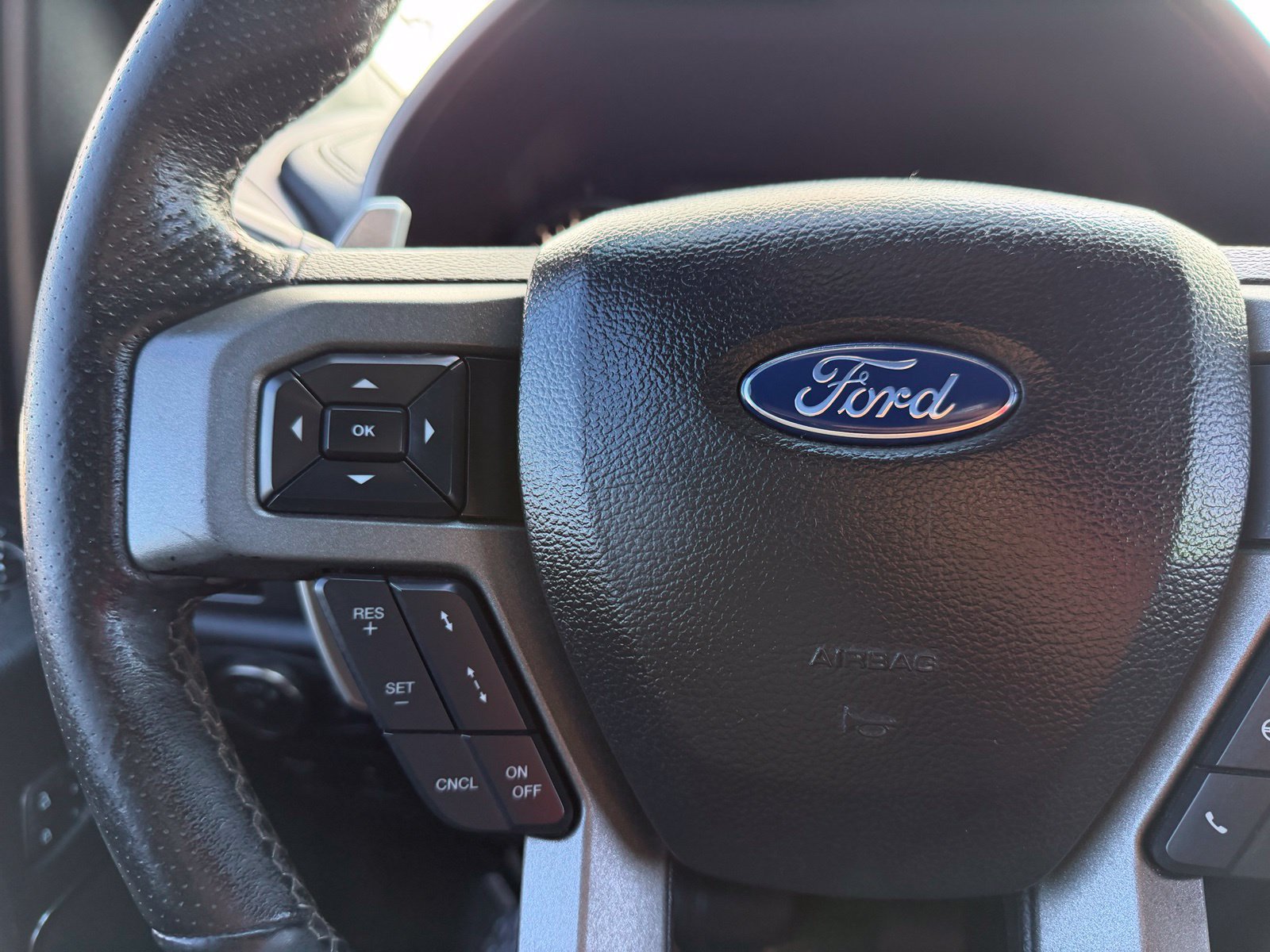 Used 2020 Ford F150 Raptor w/ Equipment Group 802A Luxury AWD/4WD image 13