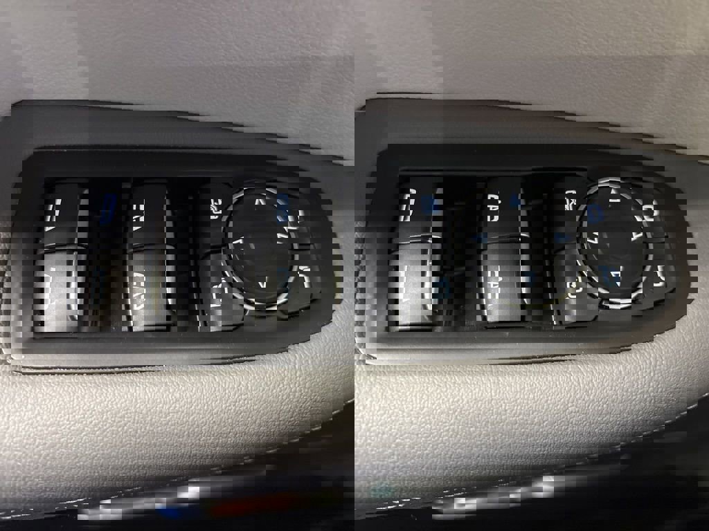 Used 2022 Cadillac XT5 Premium Luxury image 26