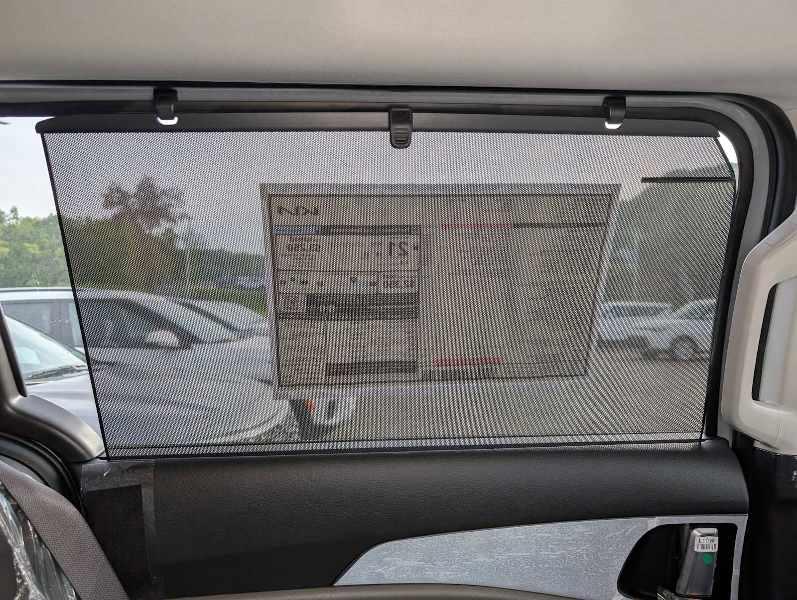 New 2026 Kia Carnival EX image 15