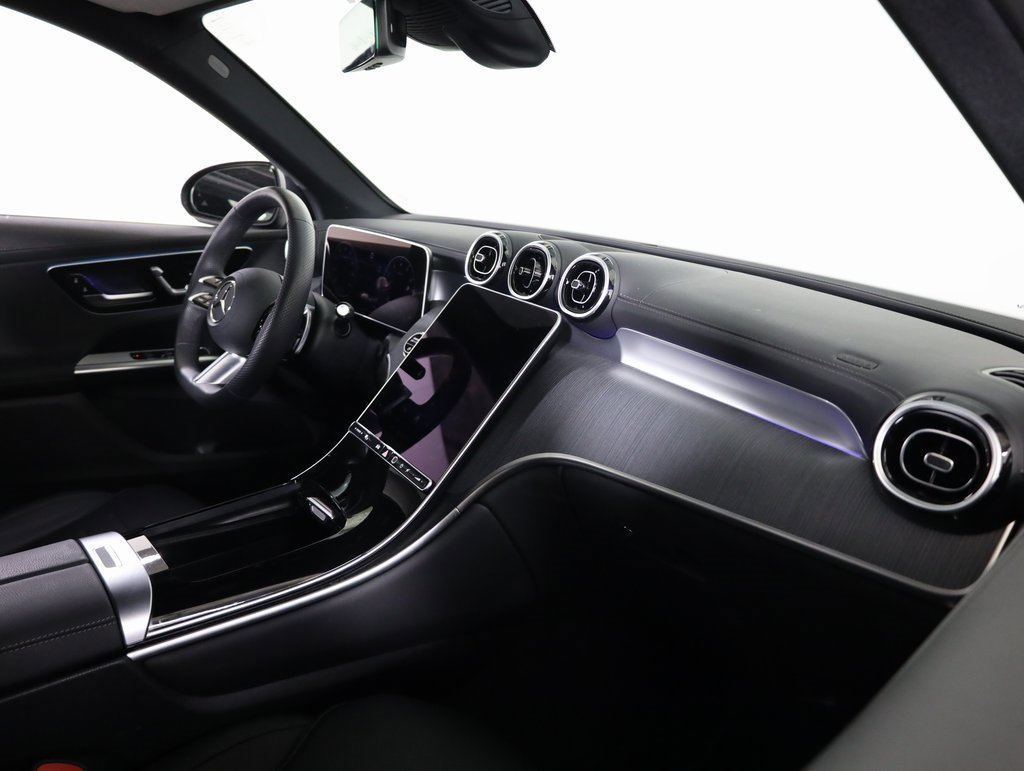 Certified 2025 Mercedes-Benz GLC 300 4MATIC image 43