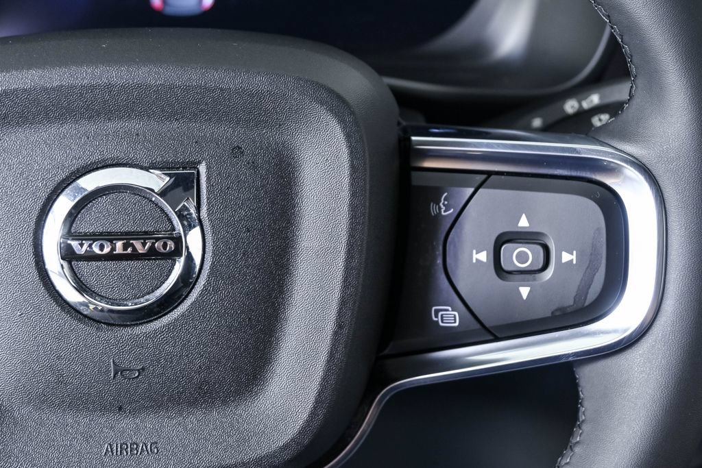 Certified 2023 Volvo C40 P8 Recharge Ultimate AWD/4WD image 13