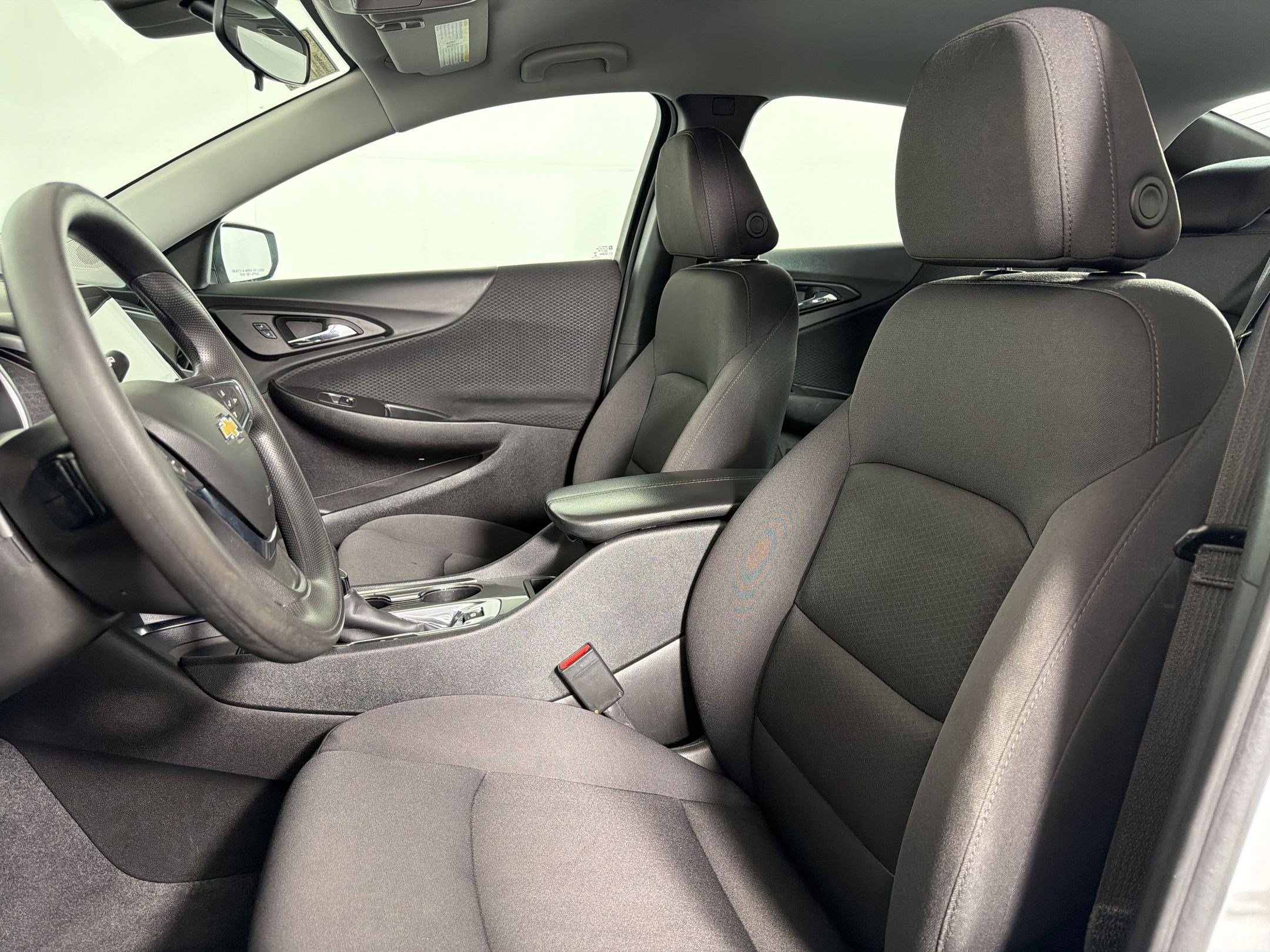Used 2024 Chevrolet Malibu LT FWD image 4