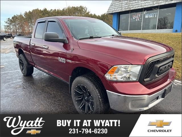 Used 2017 RAM 1500 Classic SLT image 1