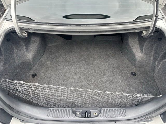 Used 2005 Pontiac Bonneville GXP image 21