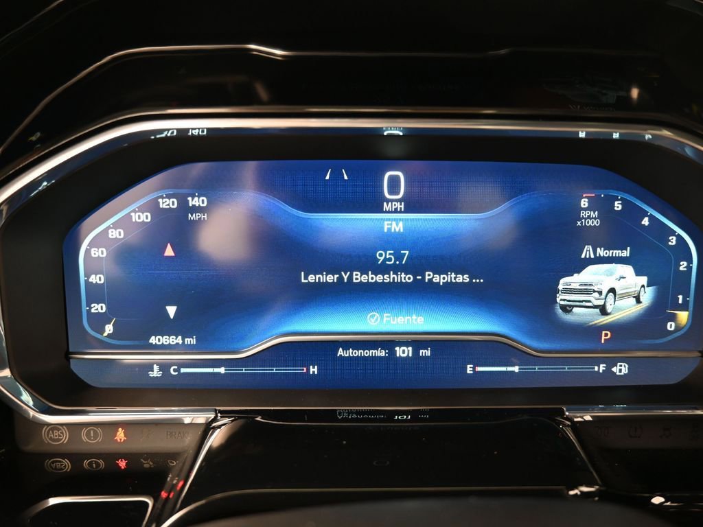 Used 2023 Chevrolet Silverado 1500 RST image 28