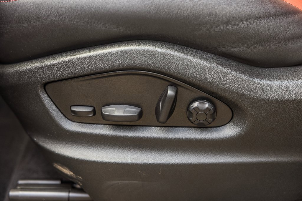 Certified 2025 Porsche Cayenne GTS image 25