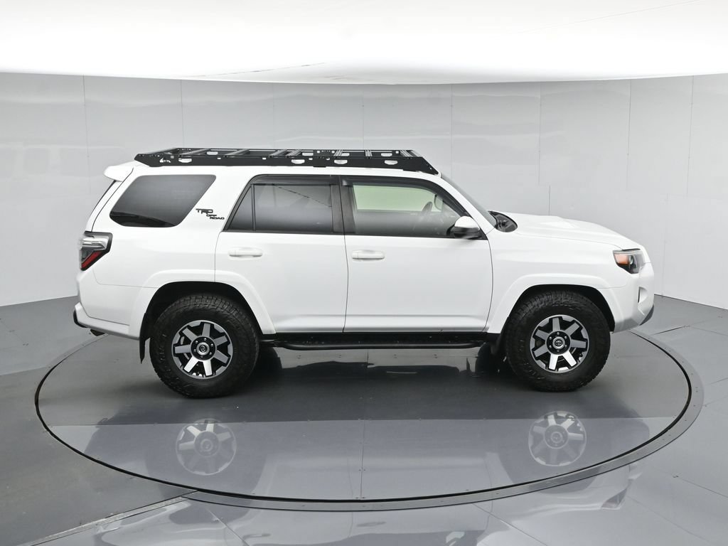 Used 2022 Toyota 4Runner TRD Off-Road AWD/4WD image 42