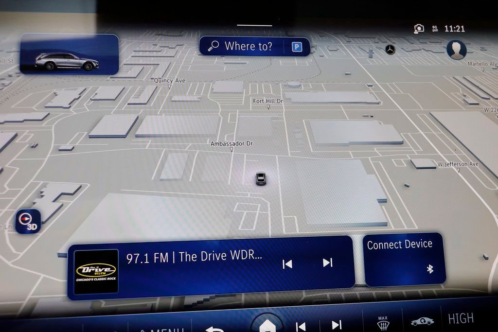 Used 2025 Mercedes-Benz E 450 4MATIC All-Terrain Wagon image 11