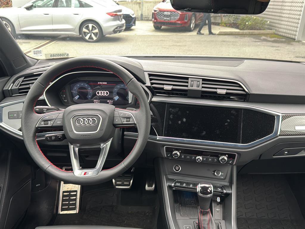 Used 2025 Audi Q3 2.0T Premium Plus w/ Premium Plus Package image 10