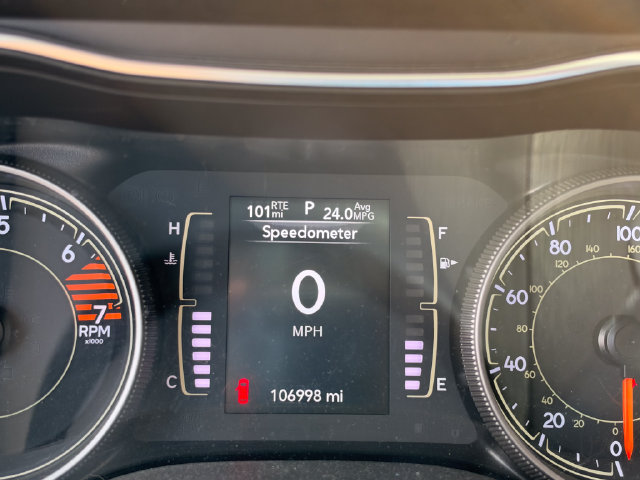 Used 2019 Jeep Cherokee Latitude w/ Popular Appearance Group FWD image 12