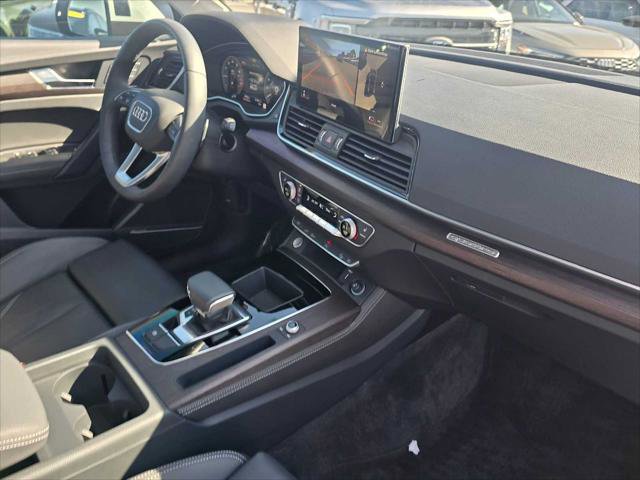 Used 2025 Audi Q5 e Premium Plus image 12
