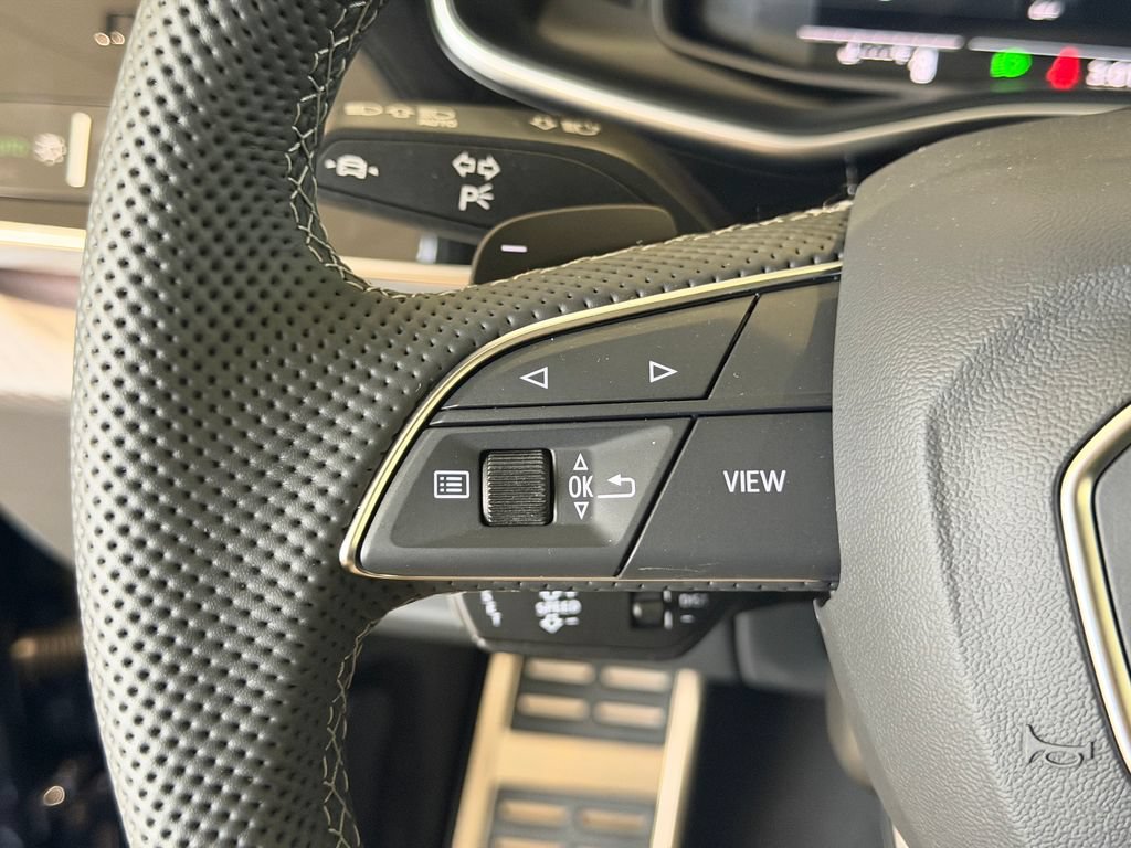 New 2026 Audi SQ7 Prestige AWD/4WD image 19