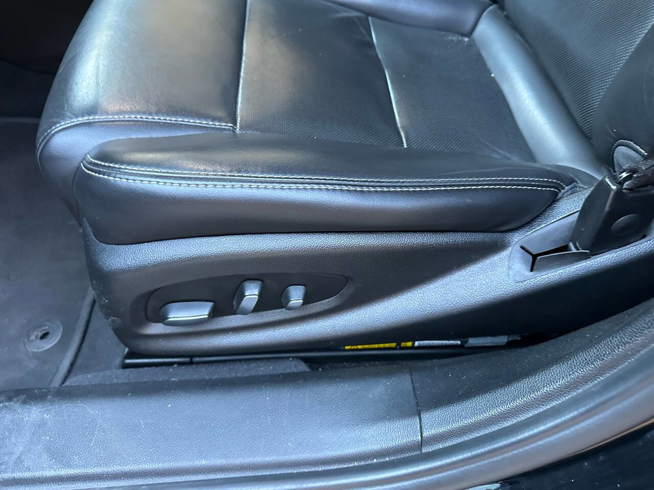 Used 2018 Cadillac XTS Luxury image 10
