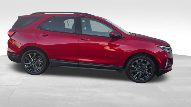 Certified 2023 Chevrolet Equinox RS w/ LPO, Floor Liner Package FWD image 8