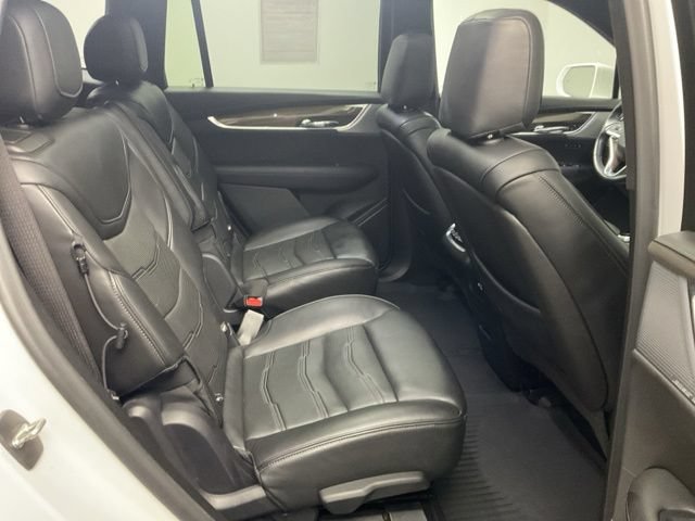Certified 2020 Cadillac XT6 Premium Luxury w/ Platinum Package AWD/4WD image 37