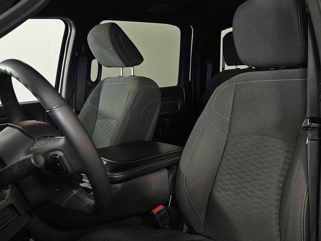 Used 2025 RAM 2500 Big Horn AWD/4WD image 23