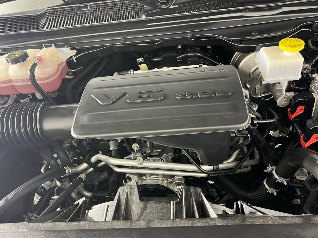 Used 2024 RAM 1500 Lone Star image 29