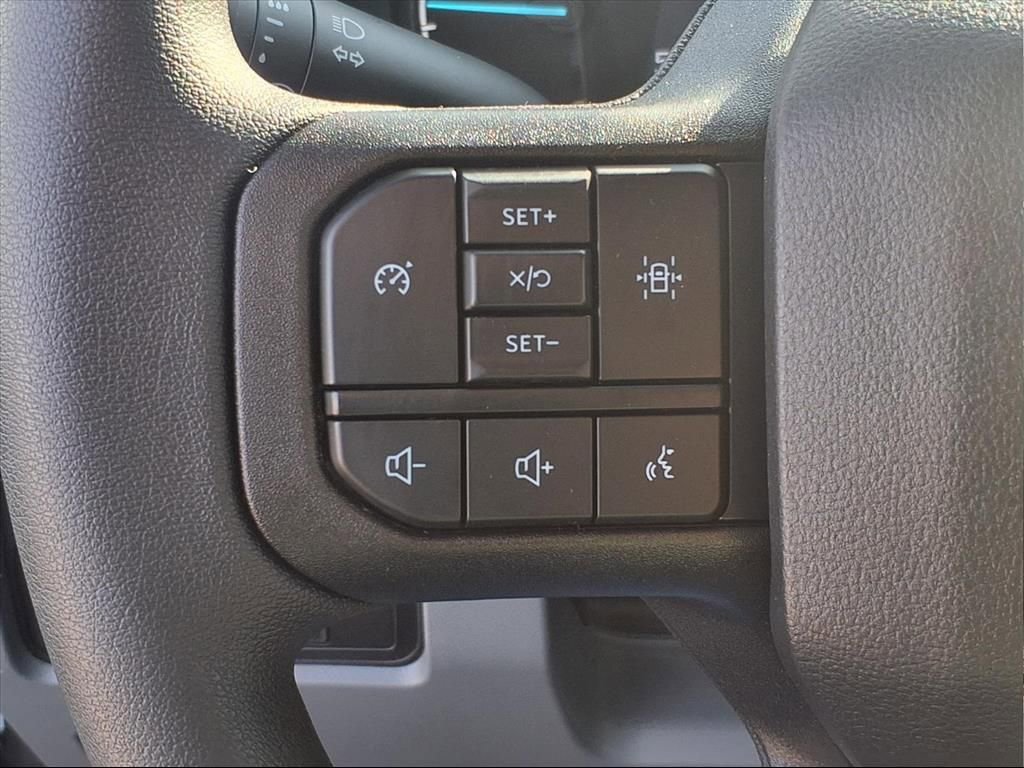 New 2026 Ford F550 4x4 Supercab Super Duty image 12