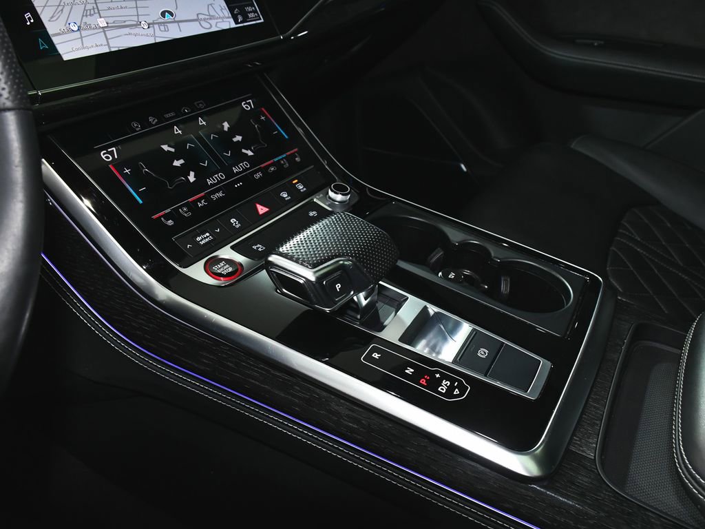 Used 2021 Audi SQ7 Premium Plus w/ Executive Package image 48