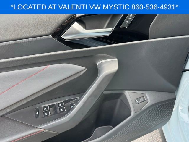 Certified 2025 Volkswagen Jetta GLI Autobahn w/ GLI Black Package image 30