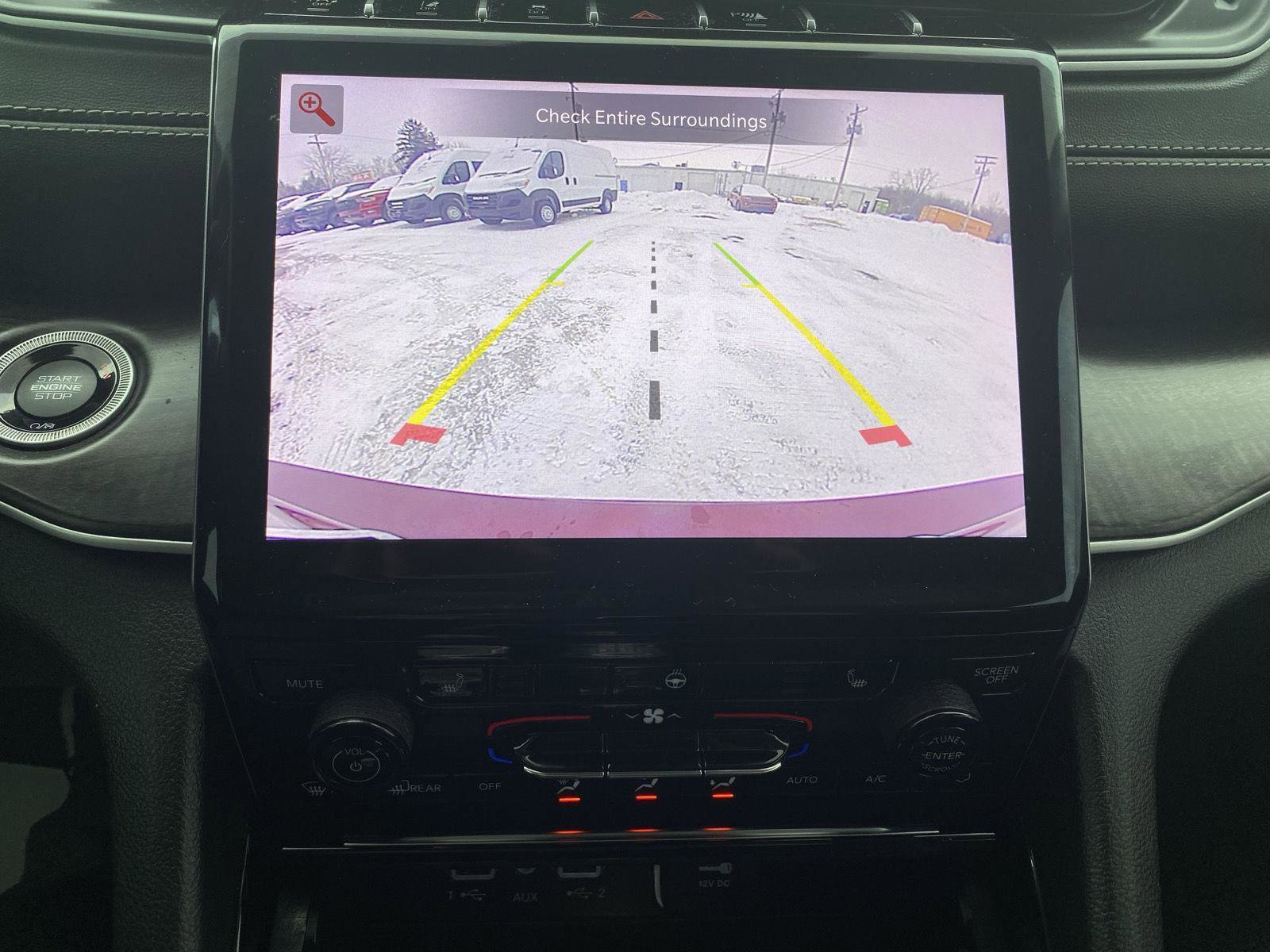 Used 2023 Jeep Grand Cherokee L Limited image 17