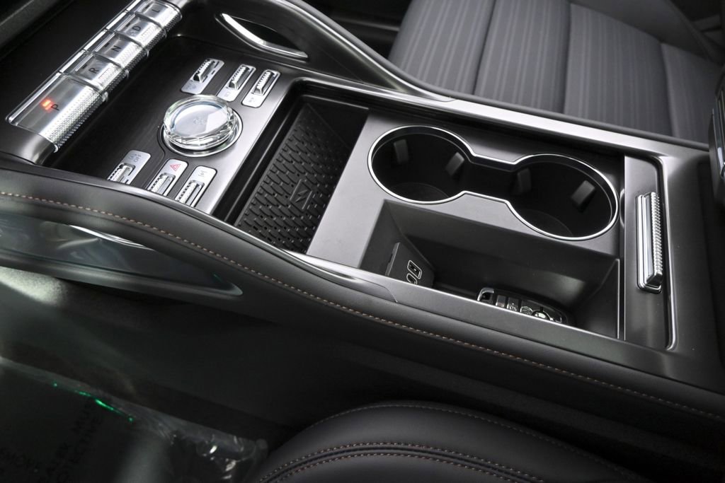 New 2026 Lincoln Nautilus Reserve w/ Jet Appearance Package image 29