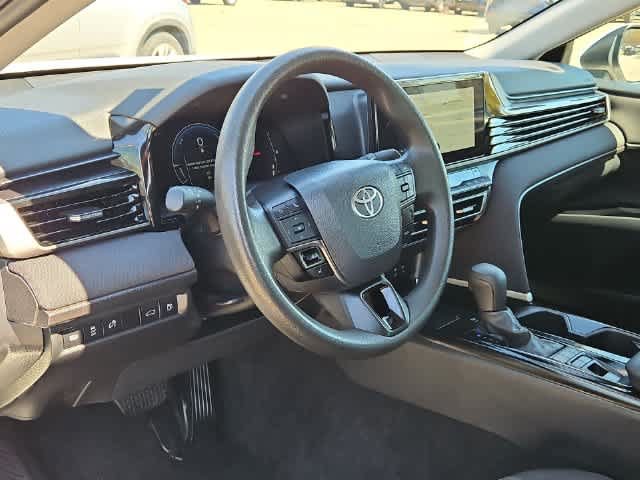 Used 2025 Toyota Camry LE FWD image 10