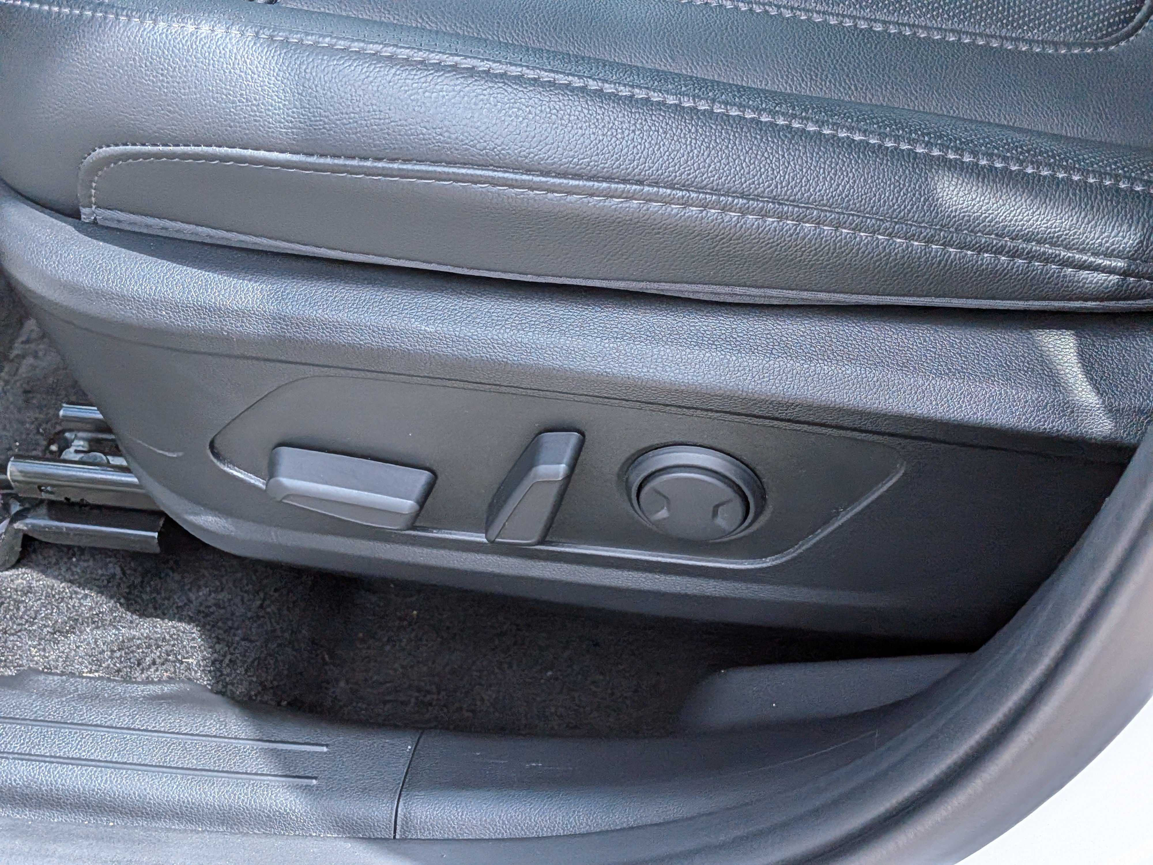 Used 2025 Hyundai Tucson SEL FWD image 22