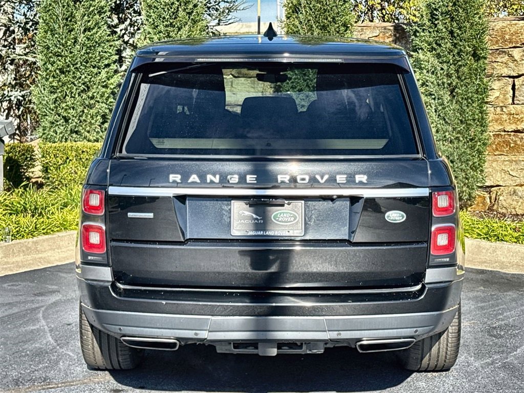 Used 2019 Land Rover Range Rover Supercharged image 4