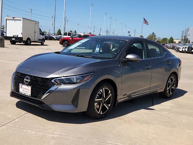 Certified 2025 Nissan Sentra SV image 3