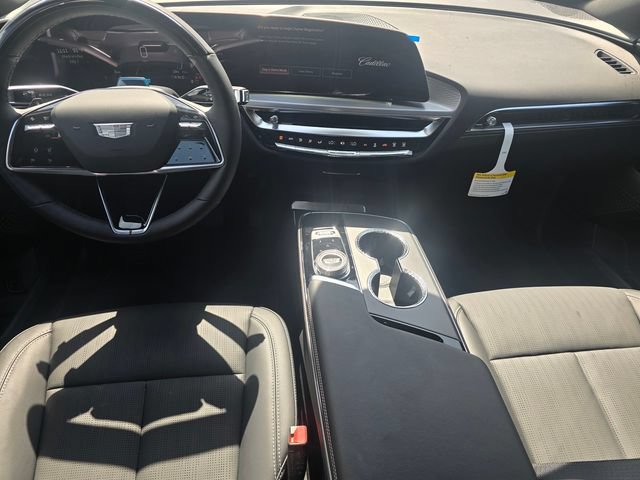 New 2026 Cadillac Lyriq Luxury RWD image 15