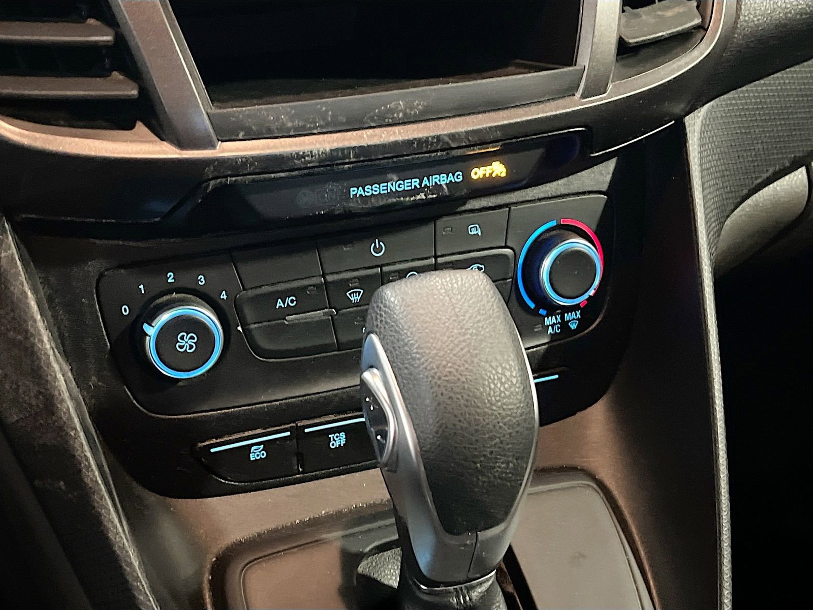 Used 2023 Ford Transit Connect XL image 15