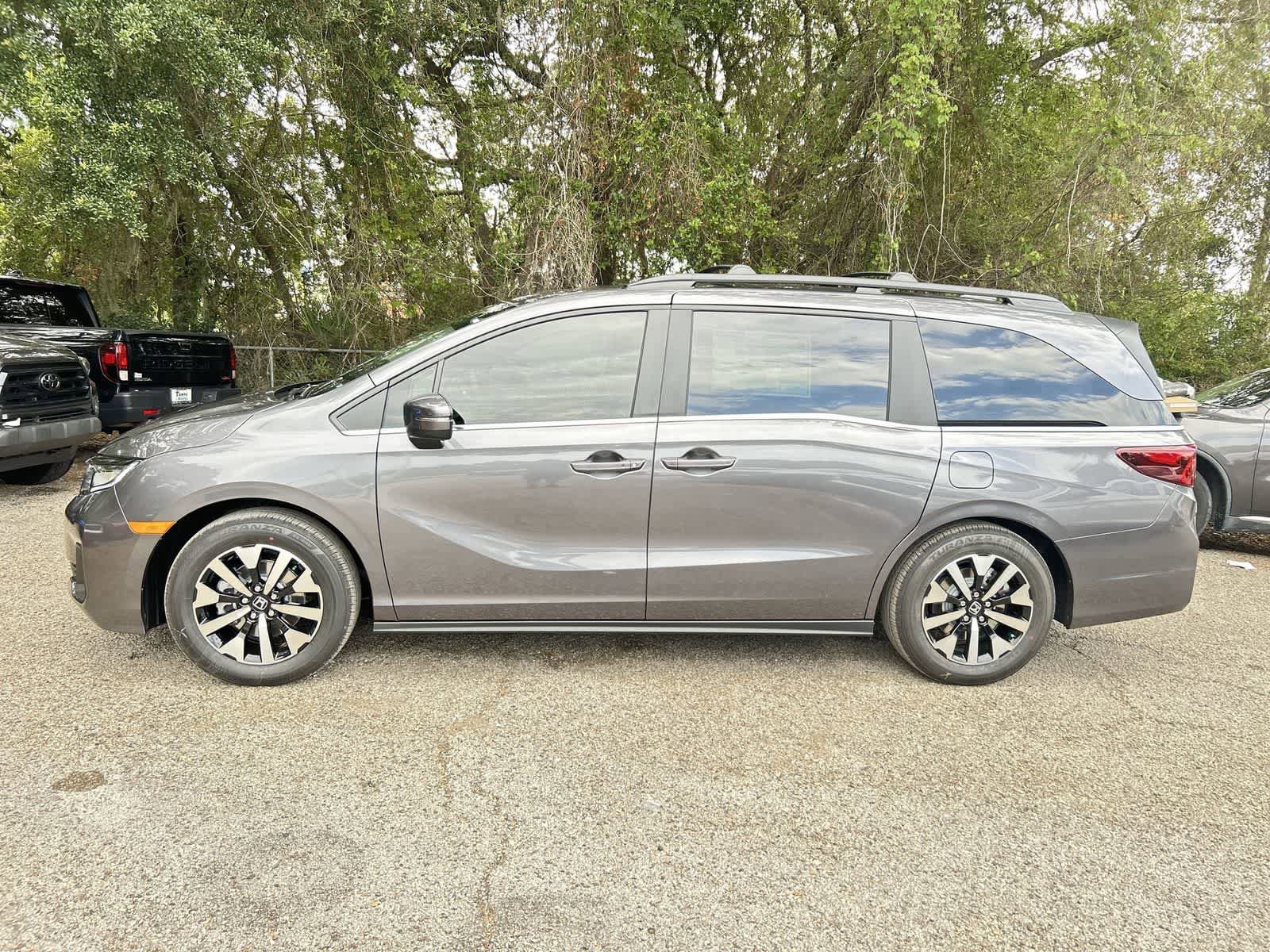 New 2026 Honda Odyssey EX-L image 4
