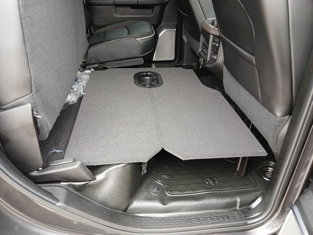 New 2026 RAM 4500 4x4 Crew Cab DRW image 24