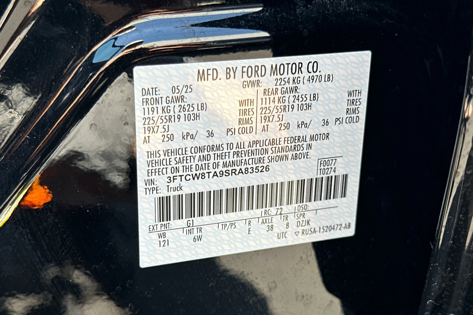 Used 2025 Ford Maverick Lobo AWD/4WD image 28